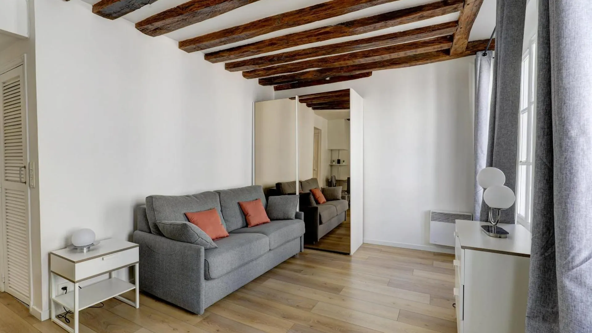 Lejlighed Le Marais Republique - Cityapartmentstay Paris